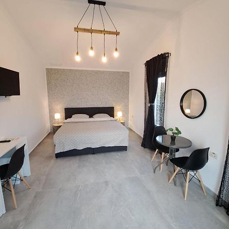 Kevin&Jessica Rooms Giarmata Exterior foto