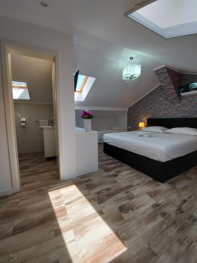 Kevin&Jessica Rooms Giarmata Exterior foto